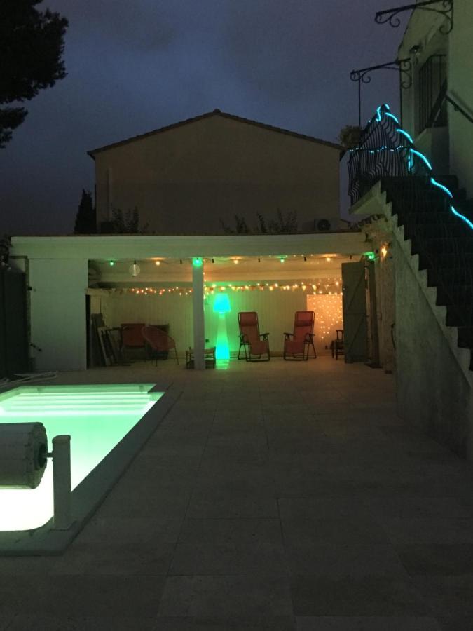 La Coccinelle Bed & Breakfast Nimes Bagian luar foto