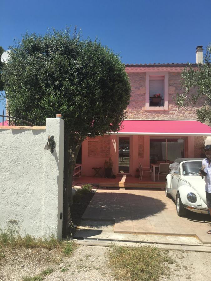 La Coccinelle Bed & Breakfast Nimes Bagian luar foto