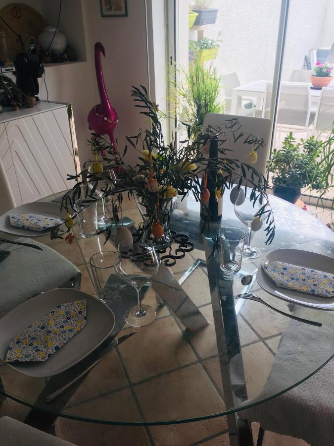 La Coccinelle Bed & Breakfast Nimes Bagian luar foto